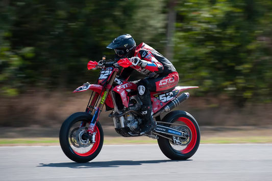 Quinta tappa Campionato Italiano Supermoto a Latina: terzo posto di Marco Malone.