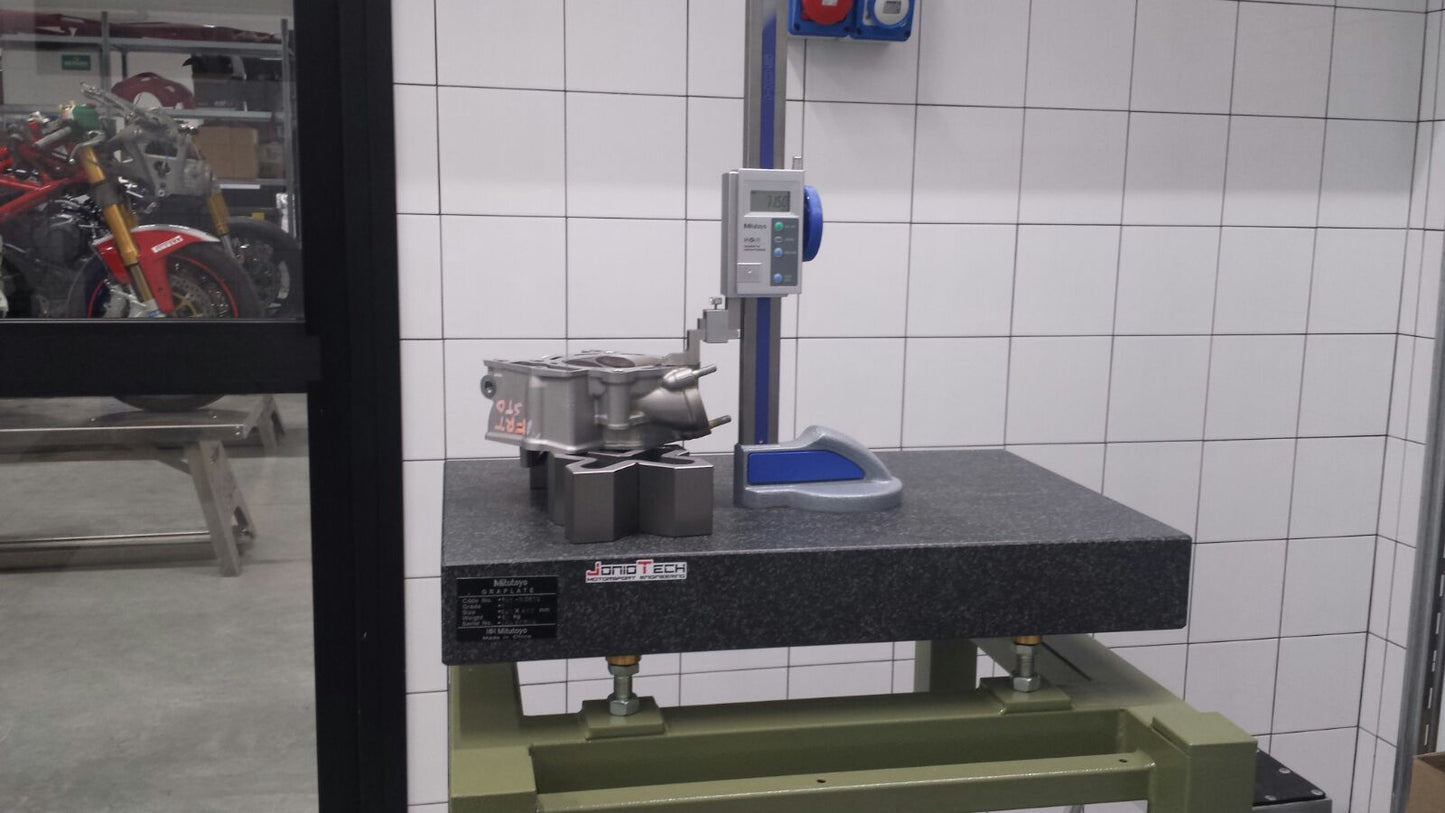 LAVORAZIONE TESTA MOTORE image 5